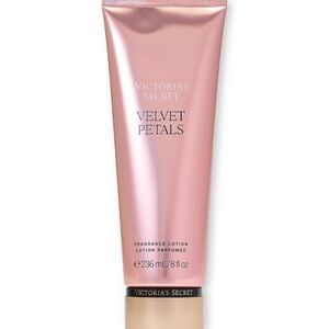 Victoria's Secret Pink Moisturizer Velvet Petals